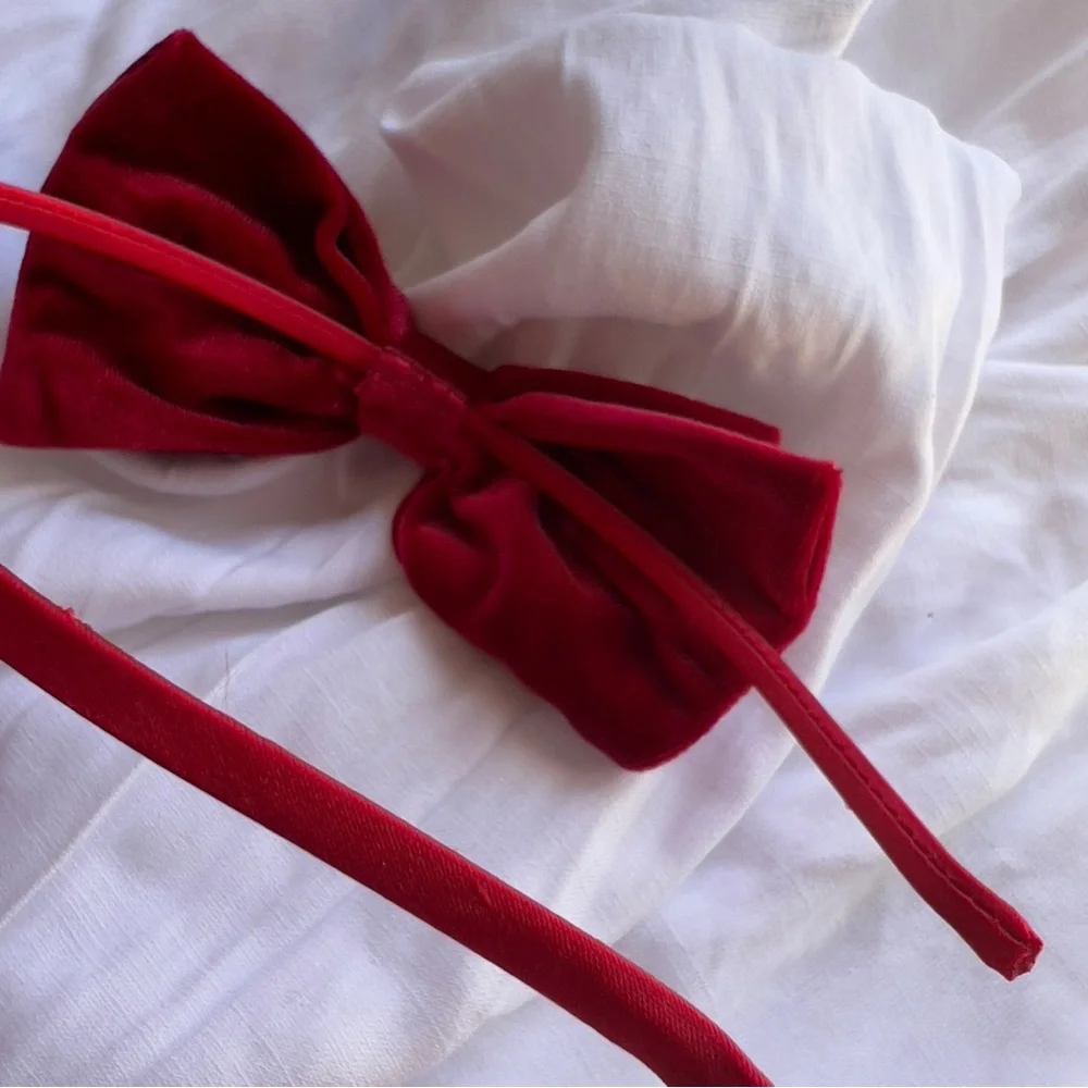 Red Velvet Bow Headband hair Accessories Acrylic Hair Claw NWOT